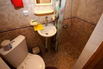 Фото номера Номер &quot;Стандарт&quot; Гостиница Арина г. Лоо 37
