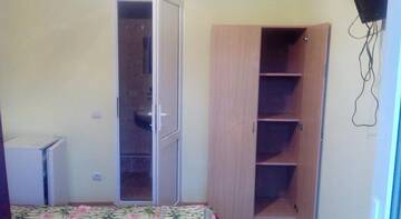 Фото номера Улучшенный двухместный номер с 1 кроватью Гостиница Guest house Gorniy Vozduh г. Лоо 2