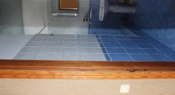 Фото номера Люкс с 2 спальнями Гостиница Tatyana Guest House г. Лоо 5