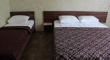 Фото номера Классический люкс Гостиница Tatyana Guest House г. Лоо 10