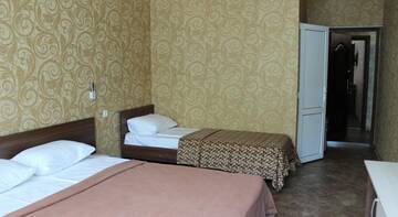 Фото номера Классический люкс Гостиница Tatyana Guest House г. Лоо 7