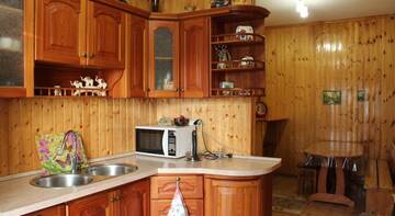 Фото номера Семейный номер с видом на море Гостиница Tatyana Guest House г. Лоо 16