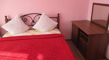 Фото номера Большой двухместный номер Гостиница Guest house Kilikiya г. Лоо 8