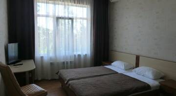 Фото номера Семейный номер Гостевой дом Анжелика Альбатрос г. Лоо 5
