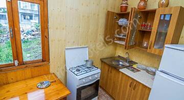 Фото Гостиница На Декабристов 149а г. Лоо 2