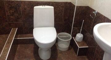 Фото номера Стандартный четырехместный номер Гостиница Guest House 4 Sezona г. Лоо 4