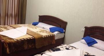 Фото номера Трехместный номер Гостиница Guest House 4 Sezona г. Лоо 5
