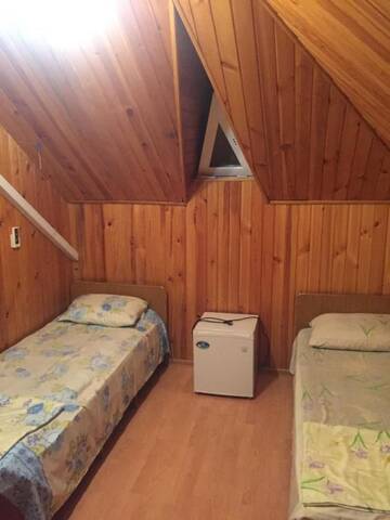 Фото номера Роскошный трехместный номер Гостиница Bely Parus Hotel г. Лоо 10