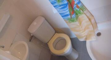 Фото номера Стандартный двухместный номер с 2 отдельными кроватями Гостиница Alagg Гостевой Дом г. Лоо 4