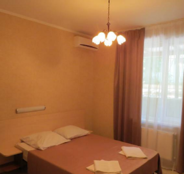 Фото номера Стандартный номер  Гостиница Alexandria Guest House г. Лоо 4