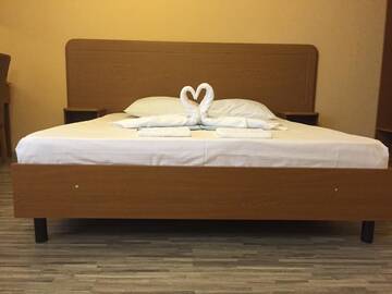 Фото номера Четырехместный номер с видом на море Гостиница Guest House Brizas г. Лоо 3