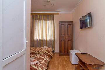 Фото номера Комфорт Гостевой дом  Король Лев г. Лоо 6