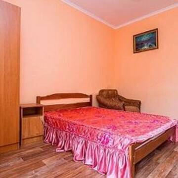 Фото номера Двухместный номер Люкс Гостиница На Декабристов 149а г. Лоо 3